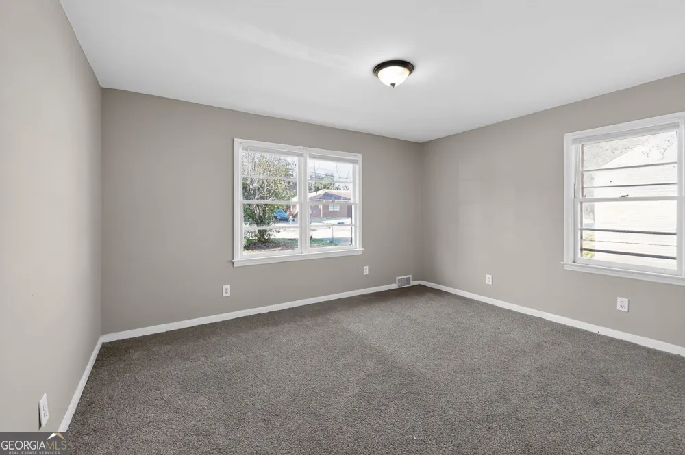 2586 Wiggins ST Lithonia, GA 30058
