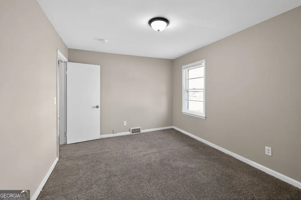2586 Wiggins ST Lithonia, GA 30058