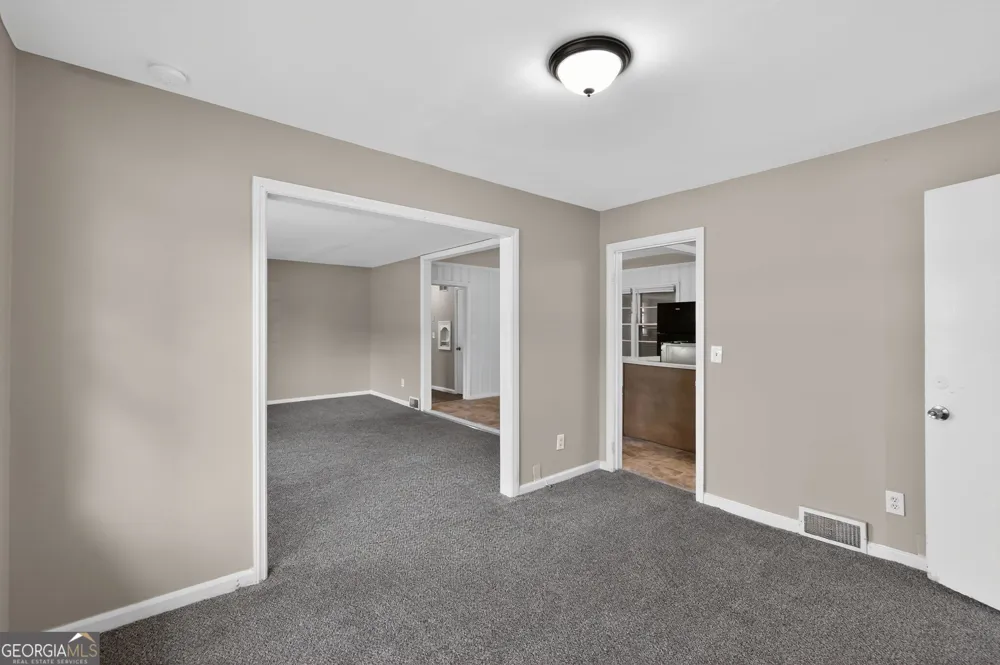 2586 Wiggins ST Lithonia, GA 30058