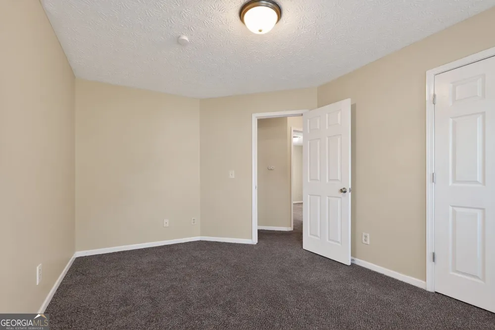 3885 Riverside PKWY Decatur, GA 30034