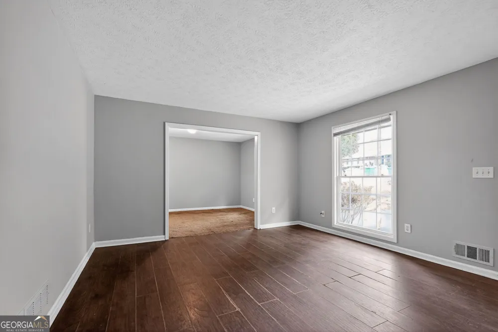 6925 Kimberland Gardens LN Lithonia, GA 30058