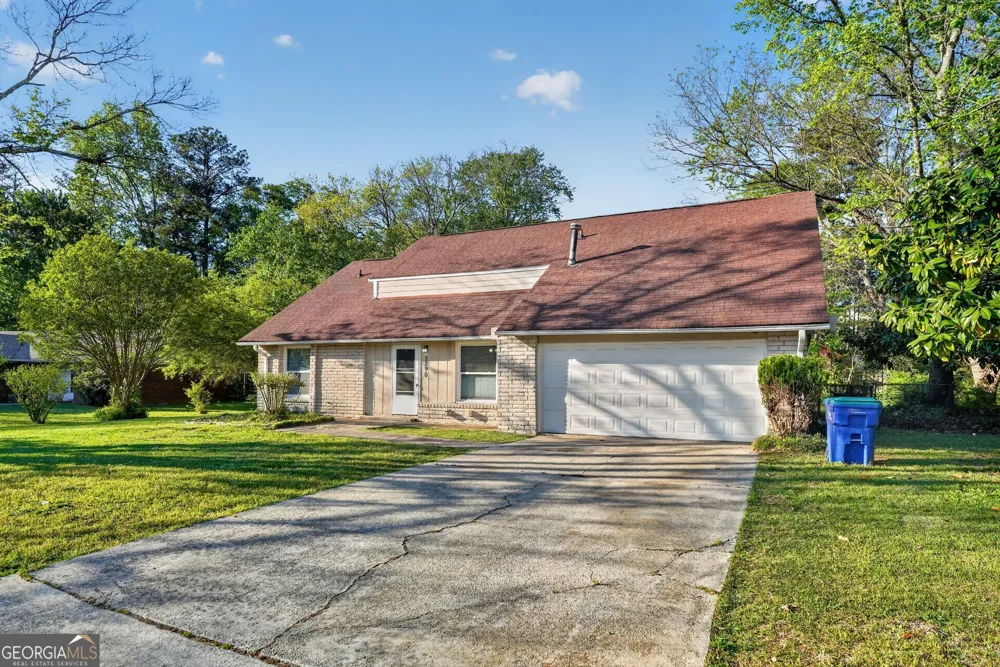 3390 Valley Bend RD South Fulton, GA 30349