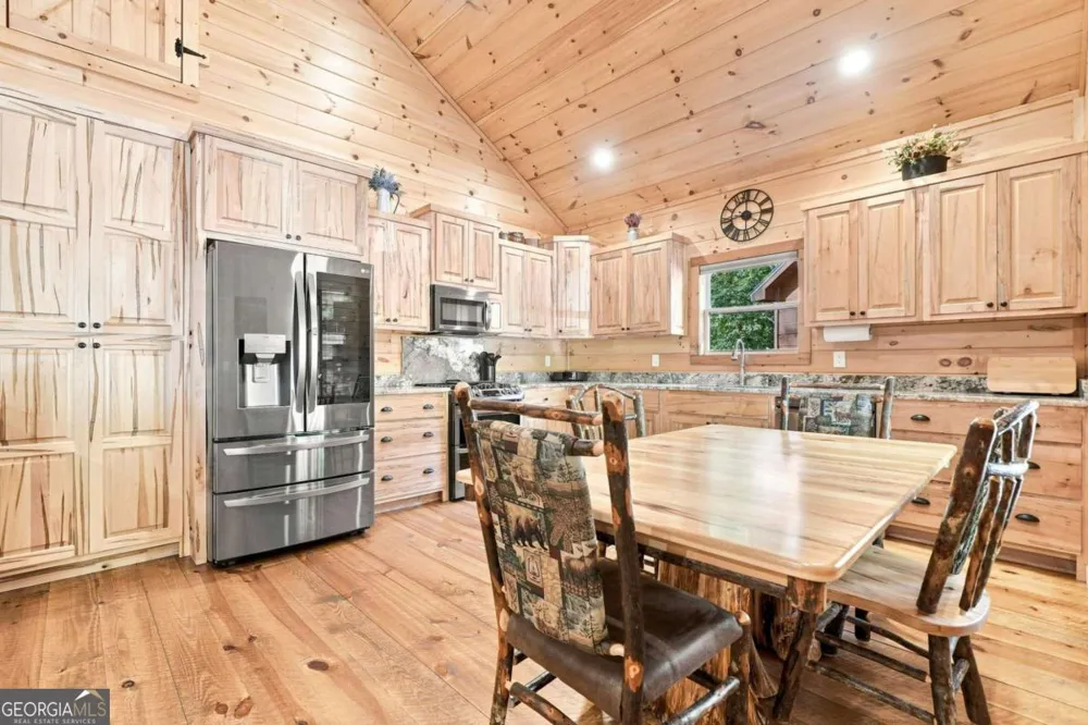 114 Hideaway TRL Copperhill, TN 37317