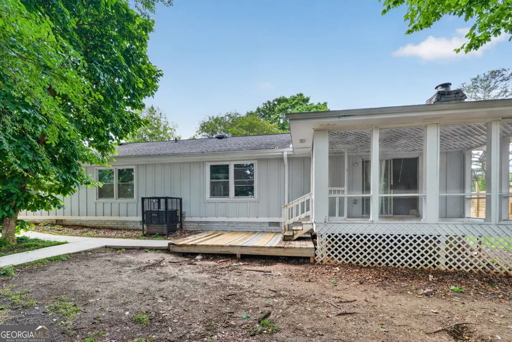 3285 Old Salem RD SE Conyers, GA 30013