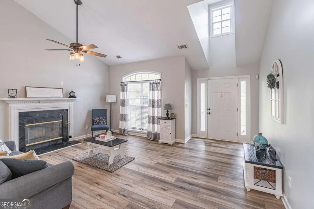 395 Flintlock DR Dacula, GA 30019