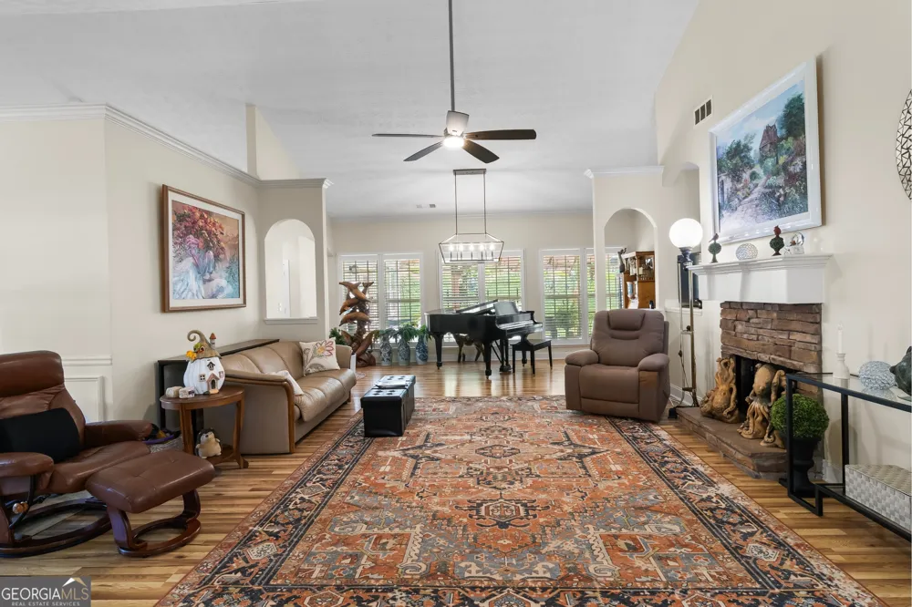 565 Jefferson Walk CIR Jefferson, GA 30549
