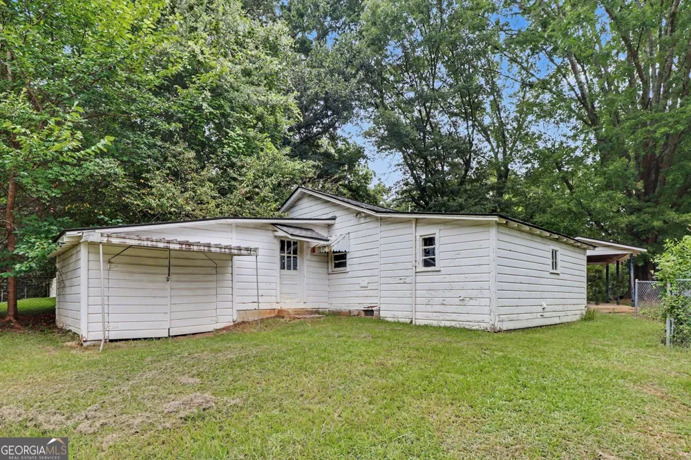 160 Connecticut AVE Tallapoosa, GA 30176