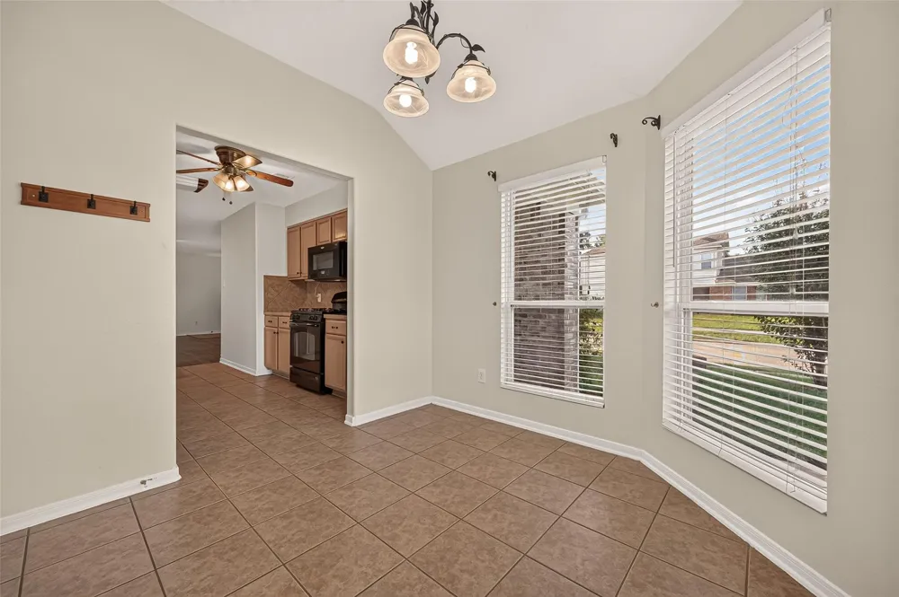 16938 Tableland Trail Conroe, TX 77385