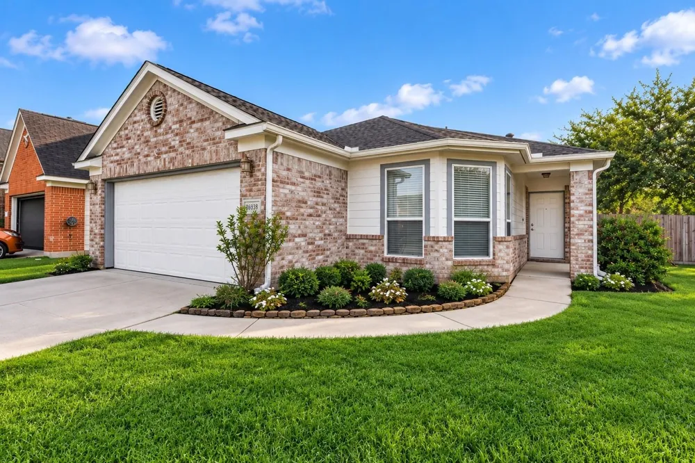16938 Tableland Trail Conroe, TX 77385
