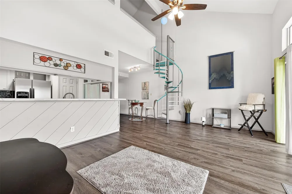 168 April Point Drive S #168 Conroe, TX 77356