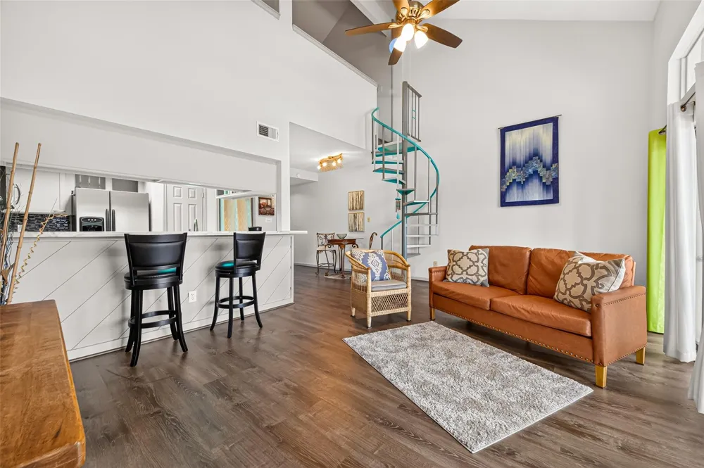 168 April Point Drive S #168 Conroe, TX 77356