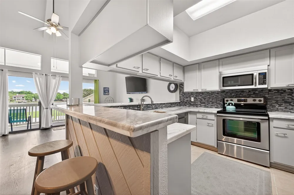 168 April Point Drive S #168 Conroe, TX 77356