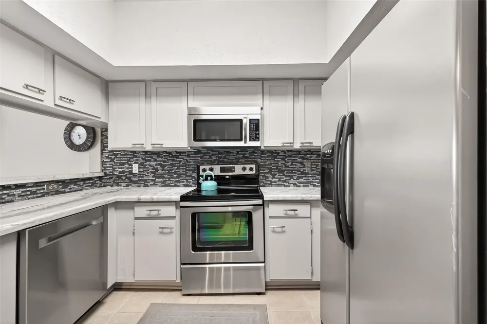 168 April Point Drive S #168 Conroe, TX 77356