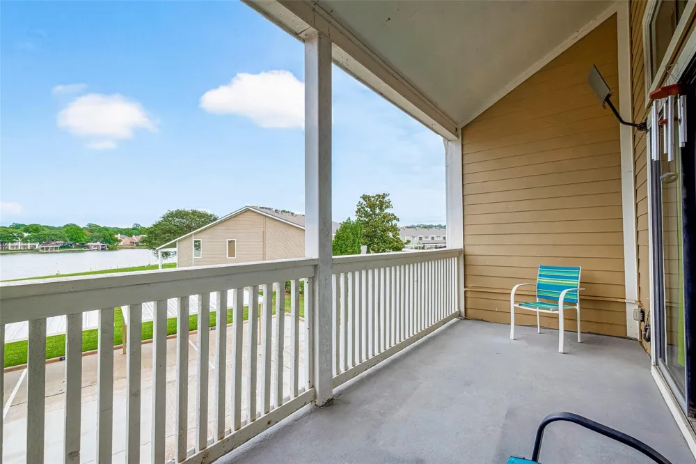 168 April Point Drive S #168 Conroe, TX 77356