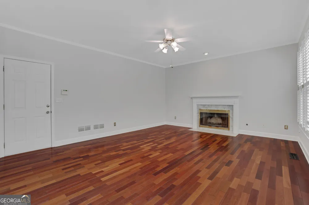 2395 Devon Leigh WALK Duluth, GA 30096