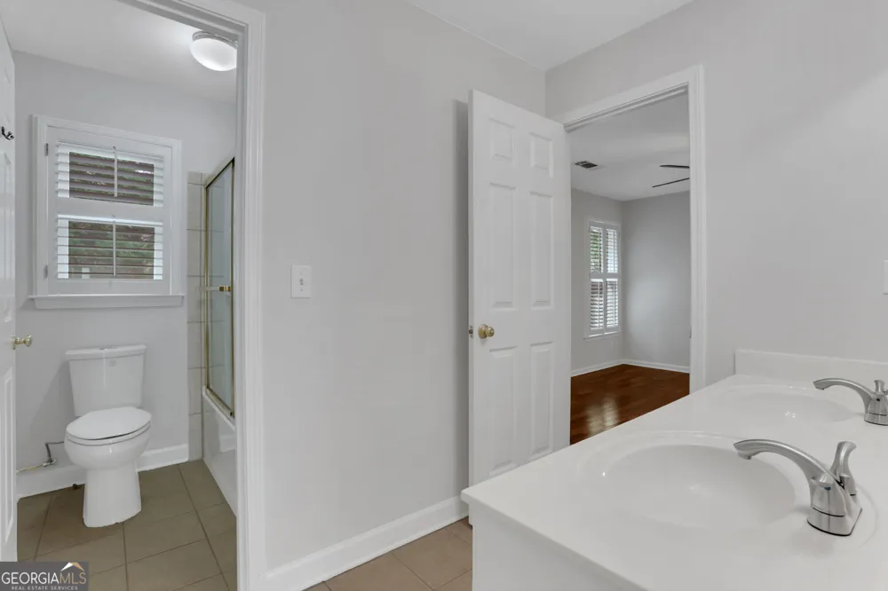 2395 Devon Leigh WALK Duluth, GA 30096