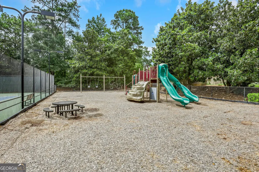 2395 Devon Leigh WALK Duluth, GA 30096