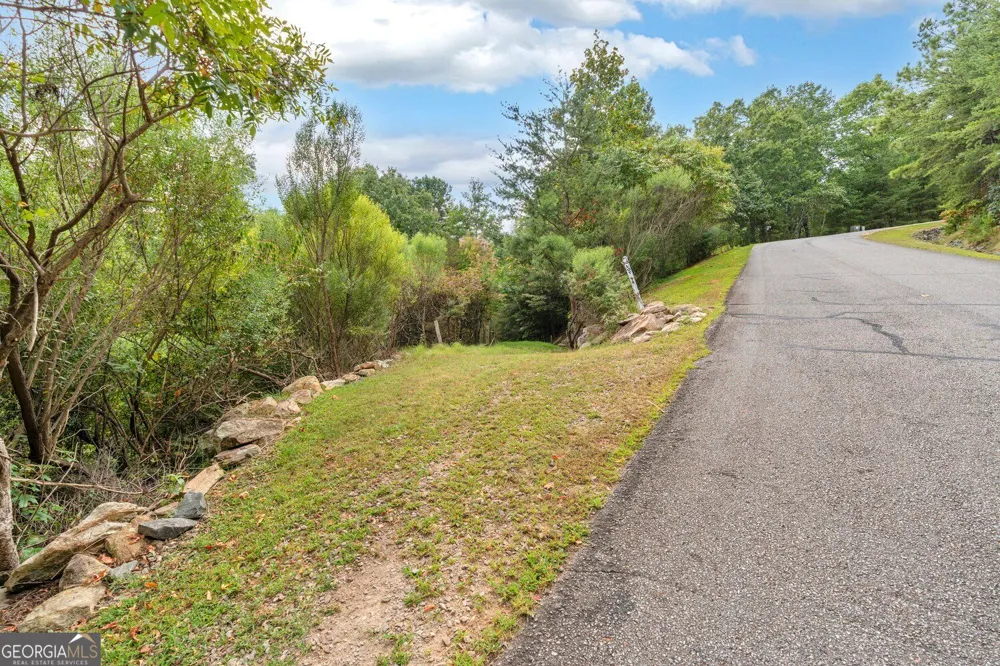 98 Sharp Mountain PKWY Jasper, GA 30143