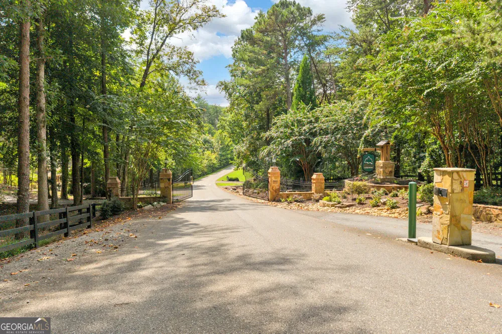 98 Sharp Mountain PKWY Jasper, GA 30143