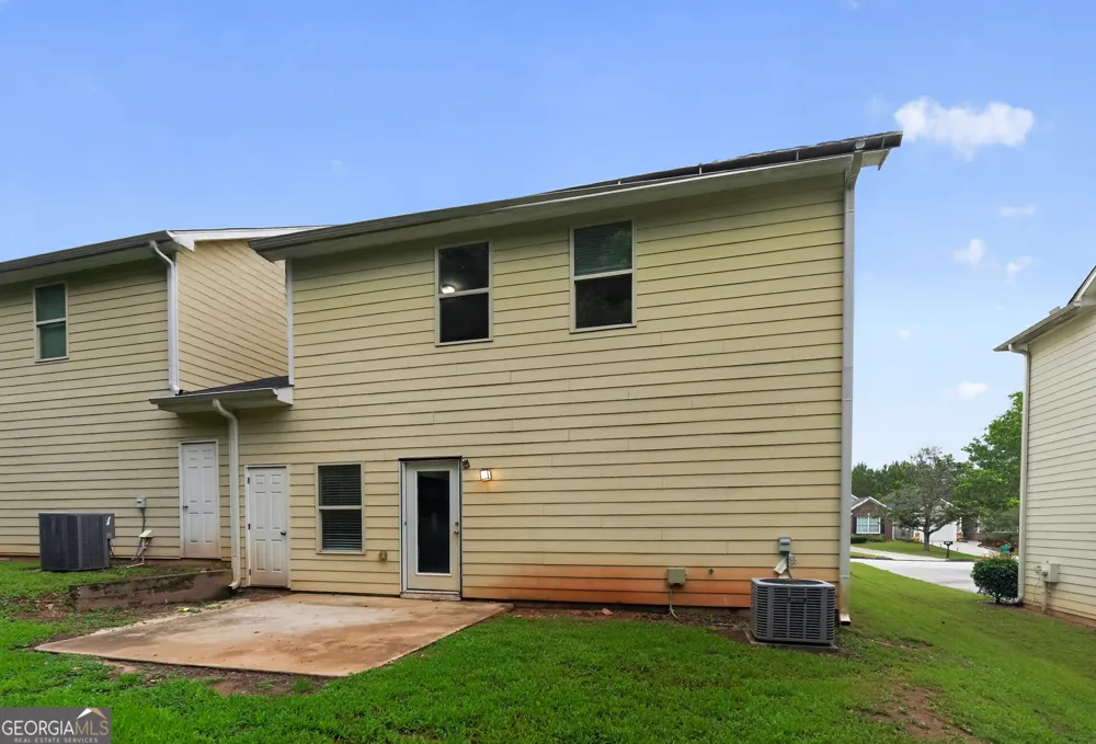 6381 Shadow SQ Lithonia, GA 30058