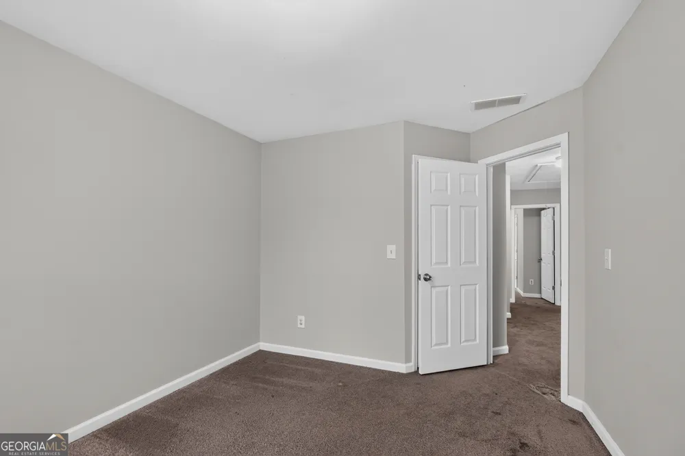 6381 Shadow SQ Lithonia, GA 30058