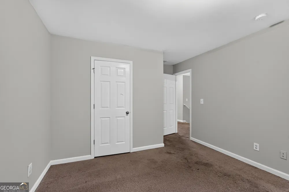 6381 Shadow SQ Lithonia, GA 30058