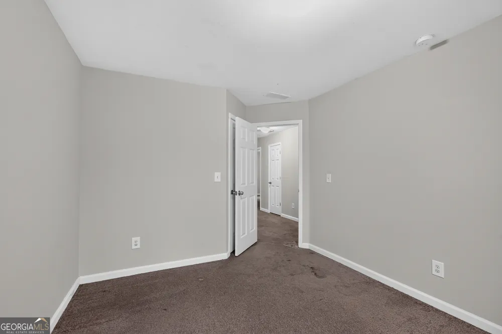 6381 Shadow SQ Lithonia, GA 30058