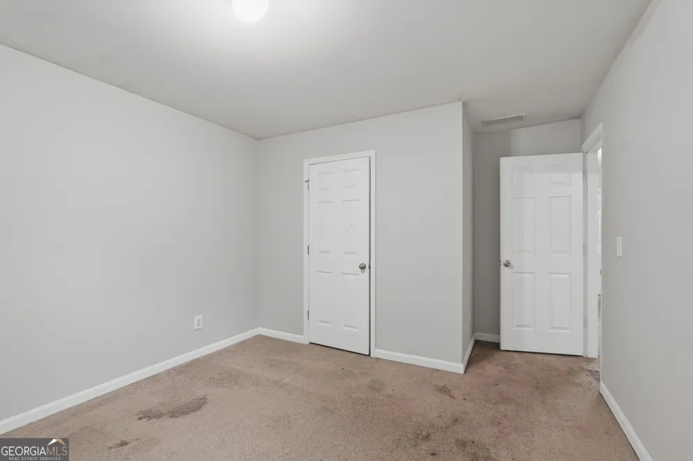 6381 Shadow SQ Lithonia, GA 30058