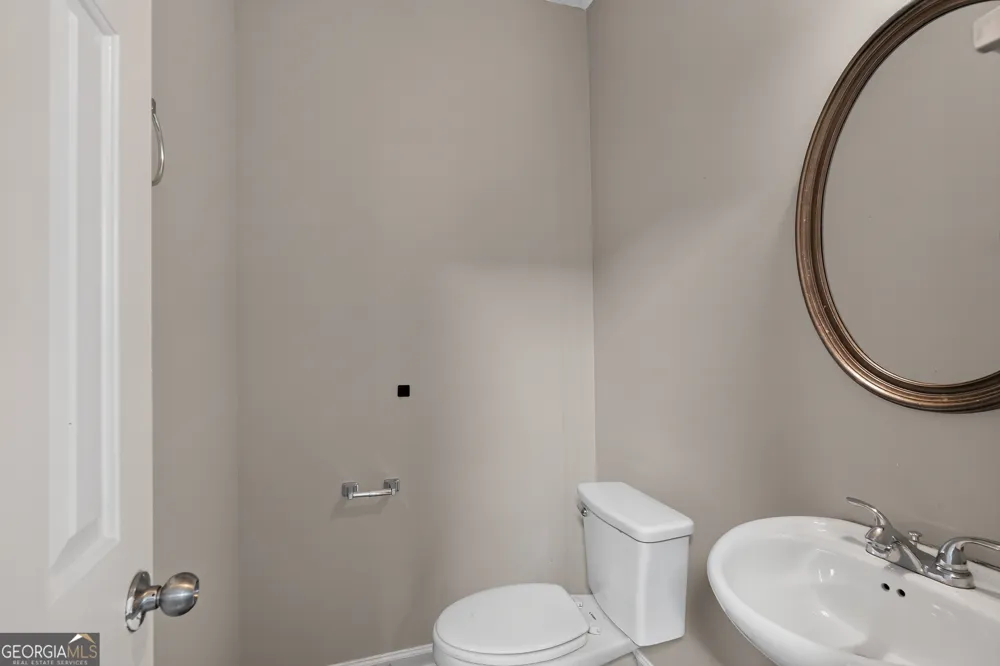 6381 Shadow SQ Lithonia, GA 30058
