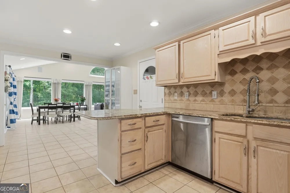 118 Kimmer RD Peachtree City, GA 30269