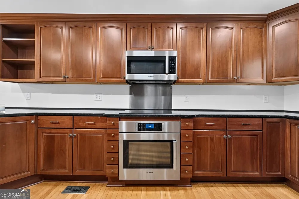 415 Forest Hills DR Sandy Springs, GA 30342