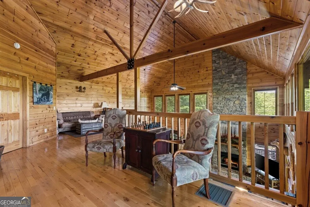 115 Mountain High DR Mineral Bluff, GA 30559