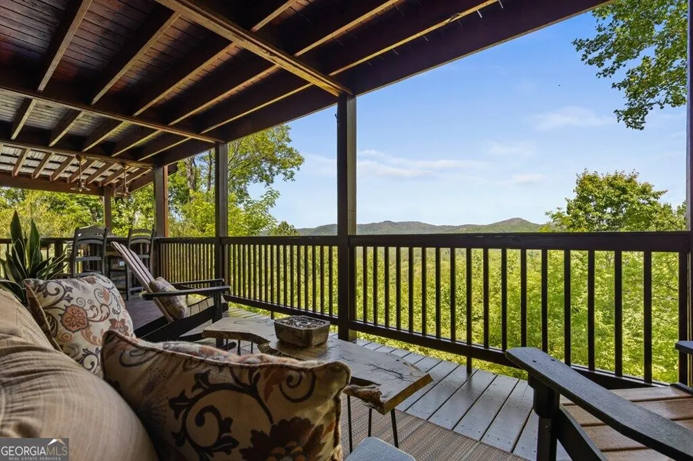 115 Mountain High DR Mineral Bluff, GA 30559