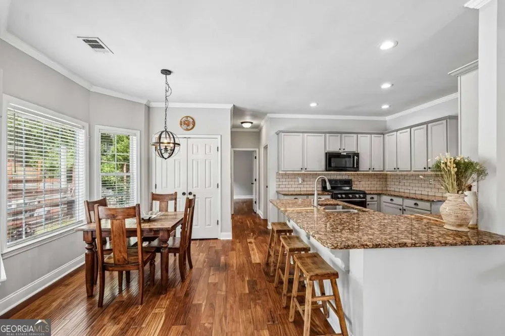 4010 Embassy WAY Lilburn, GA 30047