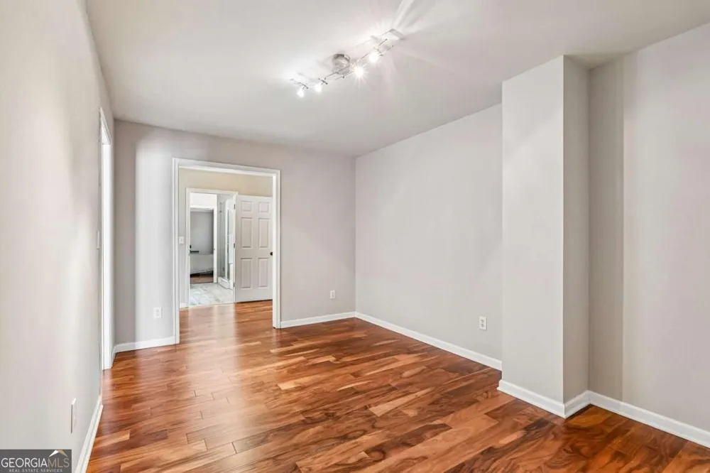 4010 Embassy WAY Lilburn, GA 30047