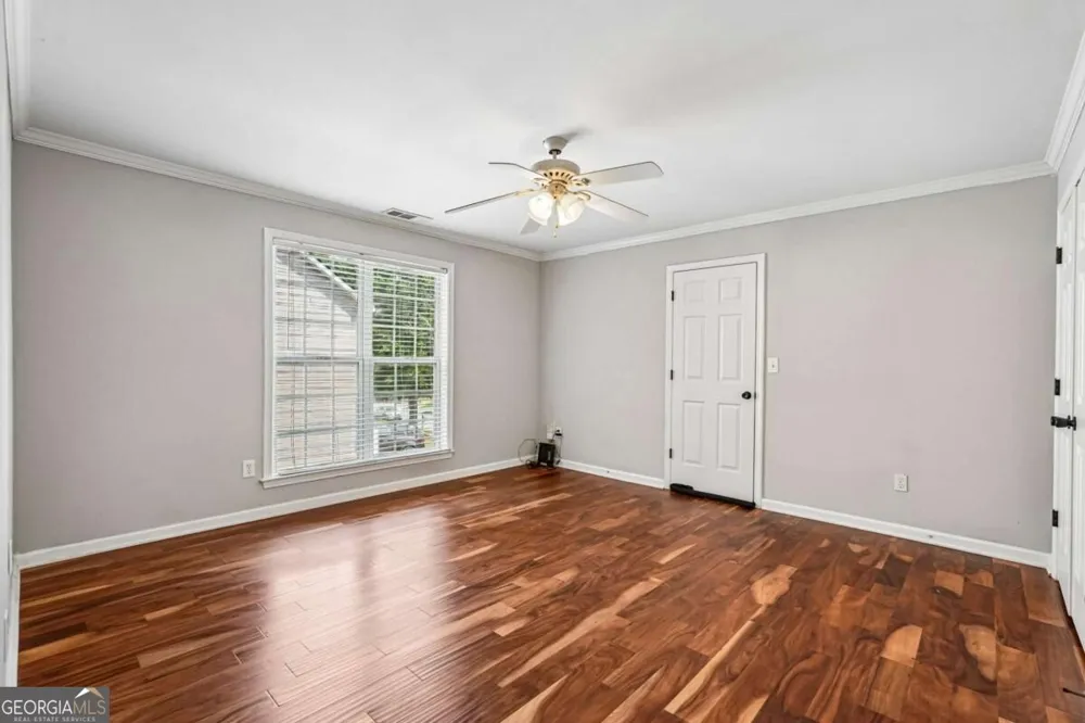 4010 Embassy WAY Lilburn, GA 30047