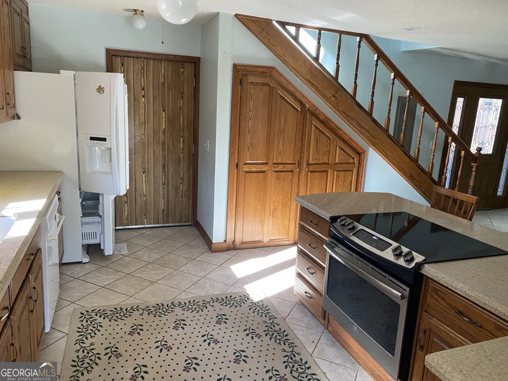 373 Western WAY Rabun Gap, GA 30568