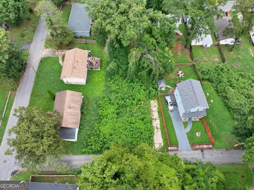 897 Oak ST NW Atlanta, GA 30318