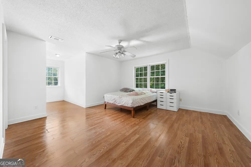 8609 Gohler AVE Savannah, GA 31406
