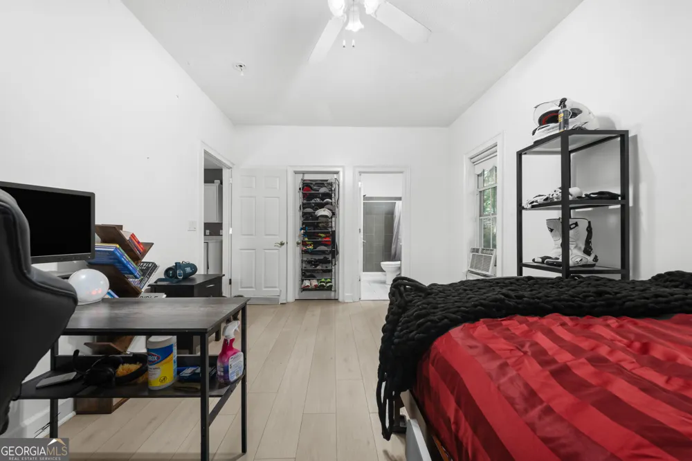 8609 Gohler AVE Savannah, GA 31406