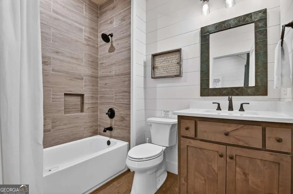 285 Pine Terrace CIR Blue Ridge, GA 30513