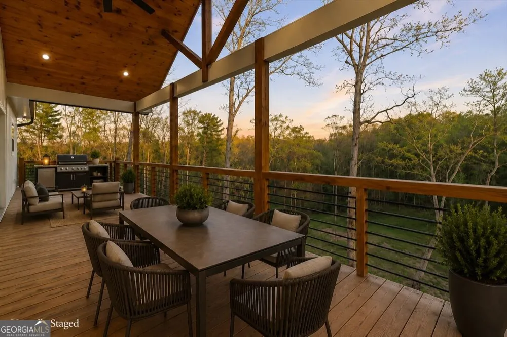 222 Mystic DR Ellijay, GA 30540