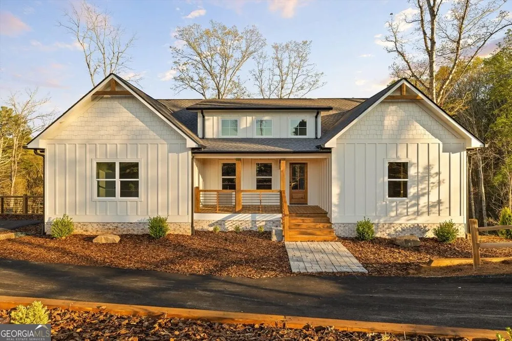 222 Mystic DR Ellijay, GA 30540