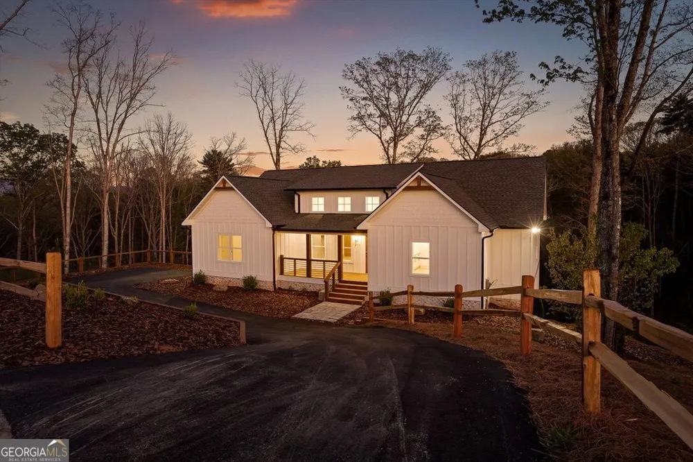 222 Mystic DR Ellijay, GA 30540