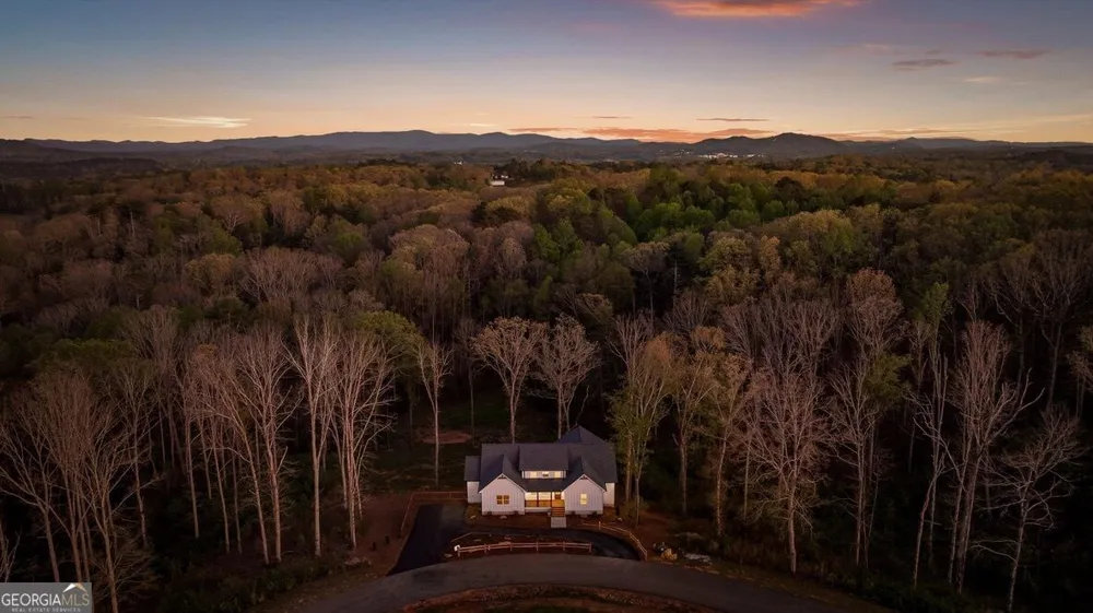 222 Mystic DR Ellijay, GA 30540