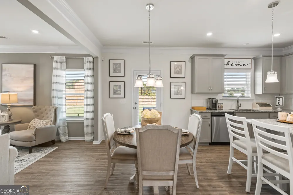 208 Antiquity CIR Perry, GA 31069