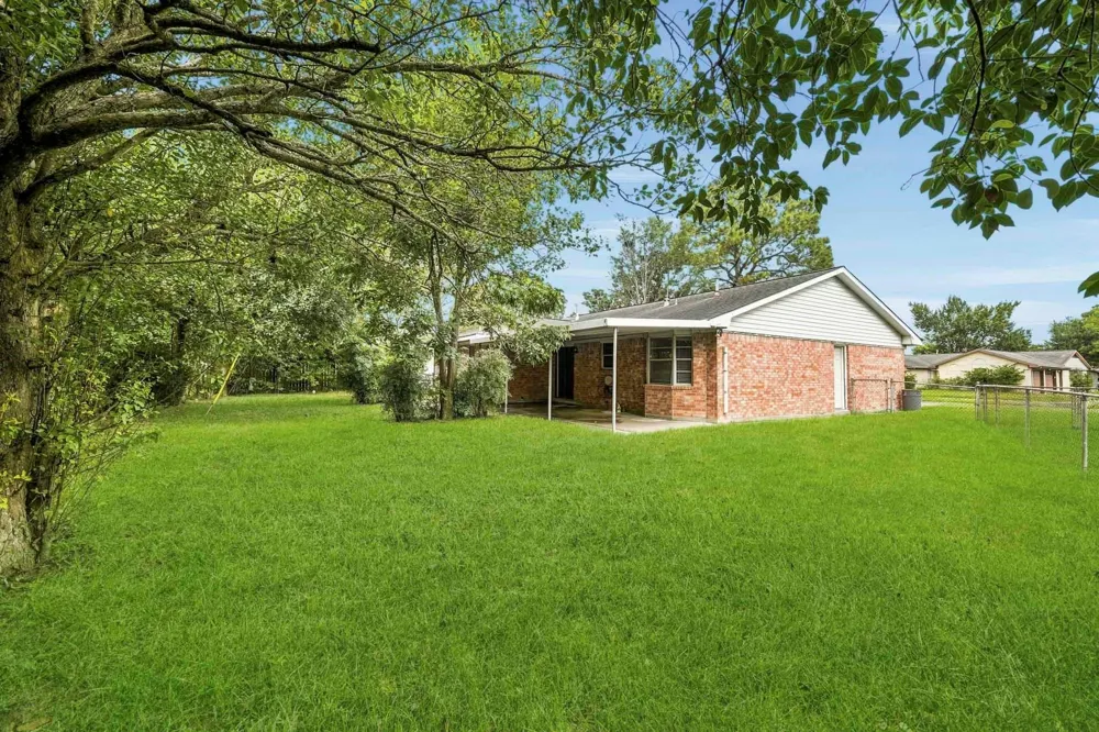 3324 Kathryn Circle Pasadena, TX 77503