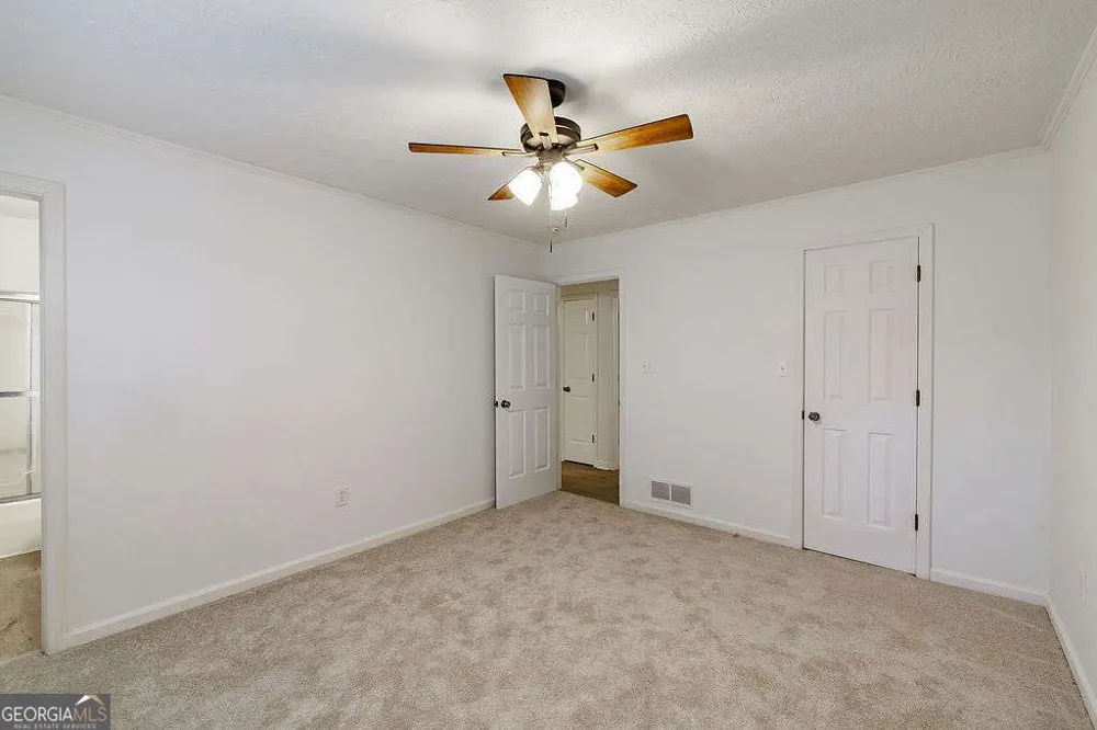135 Longbranch CT Athens, GA 30605