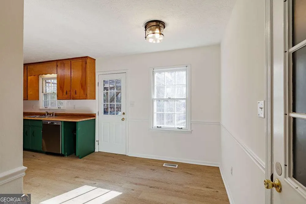 135 Longbranch CT Athens, GA 30605