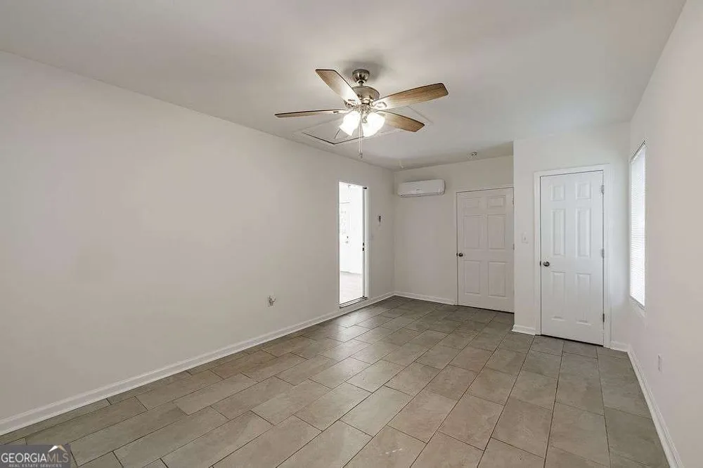 135 Longbranch CT Athens, GA 30605